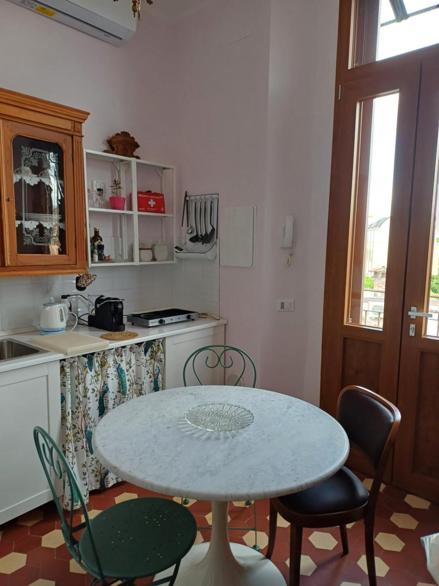 Casa Clara Apartment Кремона Стая снимка